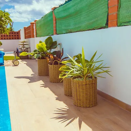 Villa Mami