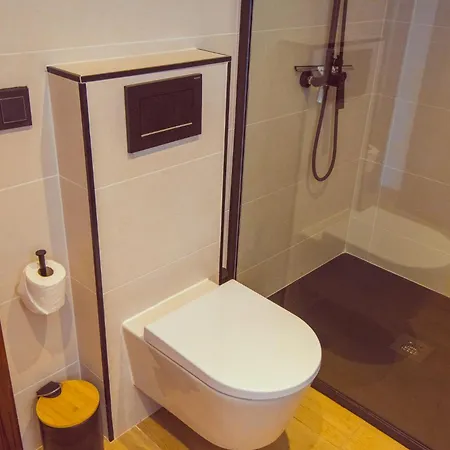 Mami Κοραλέχο