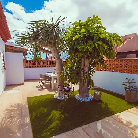 Mami Βίλα Κοραλέχο